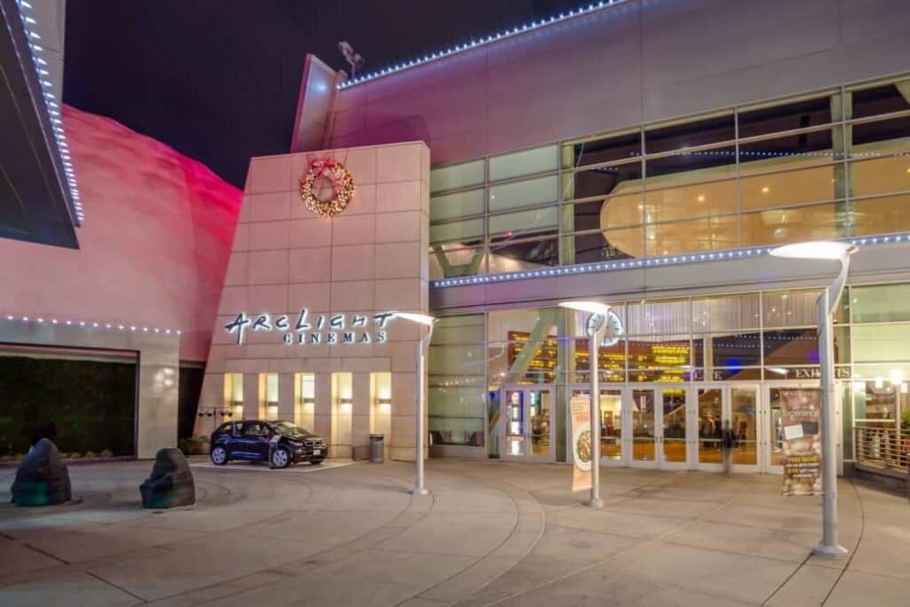 Commercial-Christmas-Lights-Arclight-Hollywoood-1030x687-1