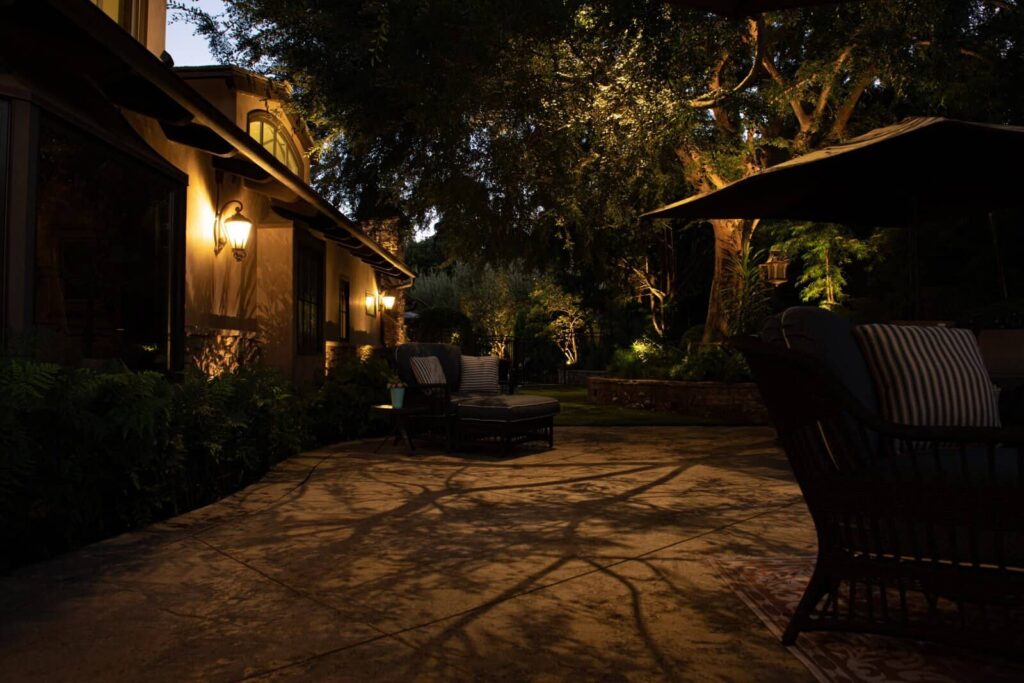 Dramatic Moonlighting